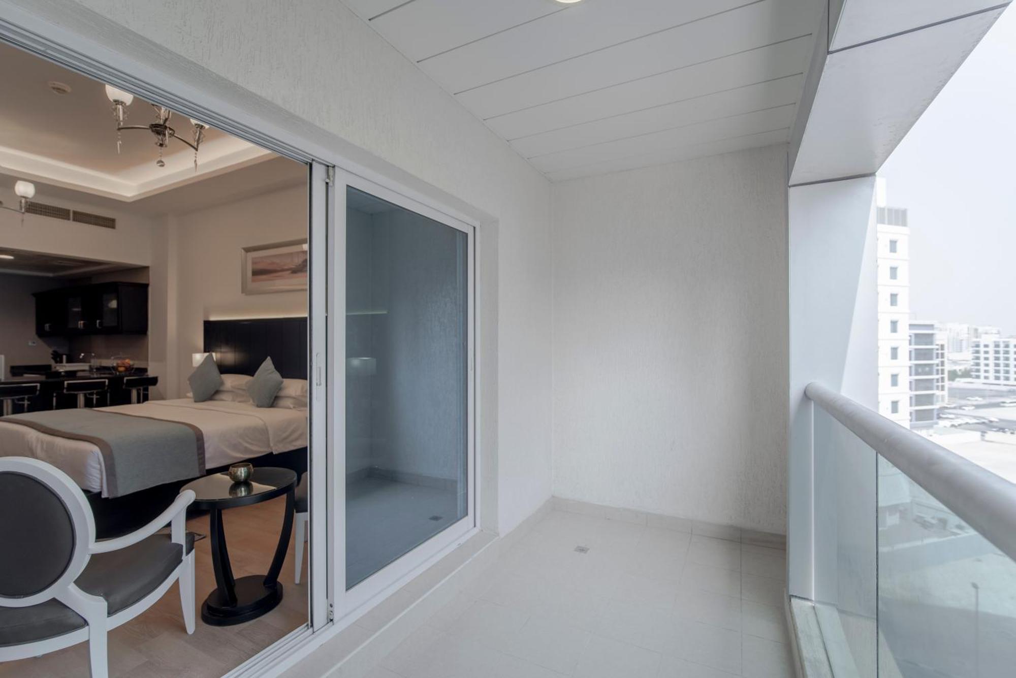 Premium Studio Apartment Balcony