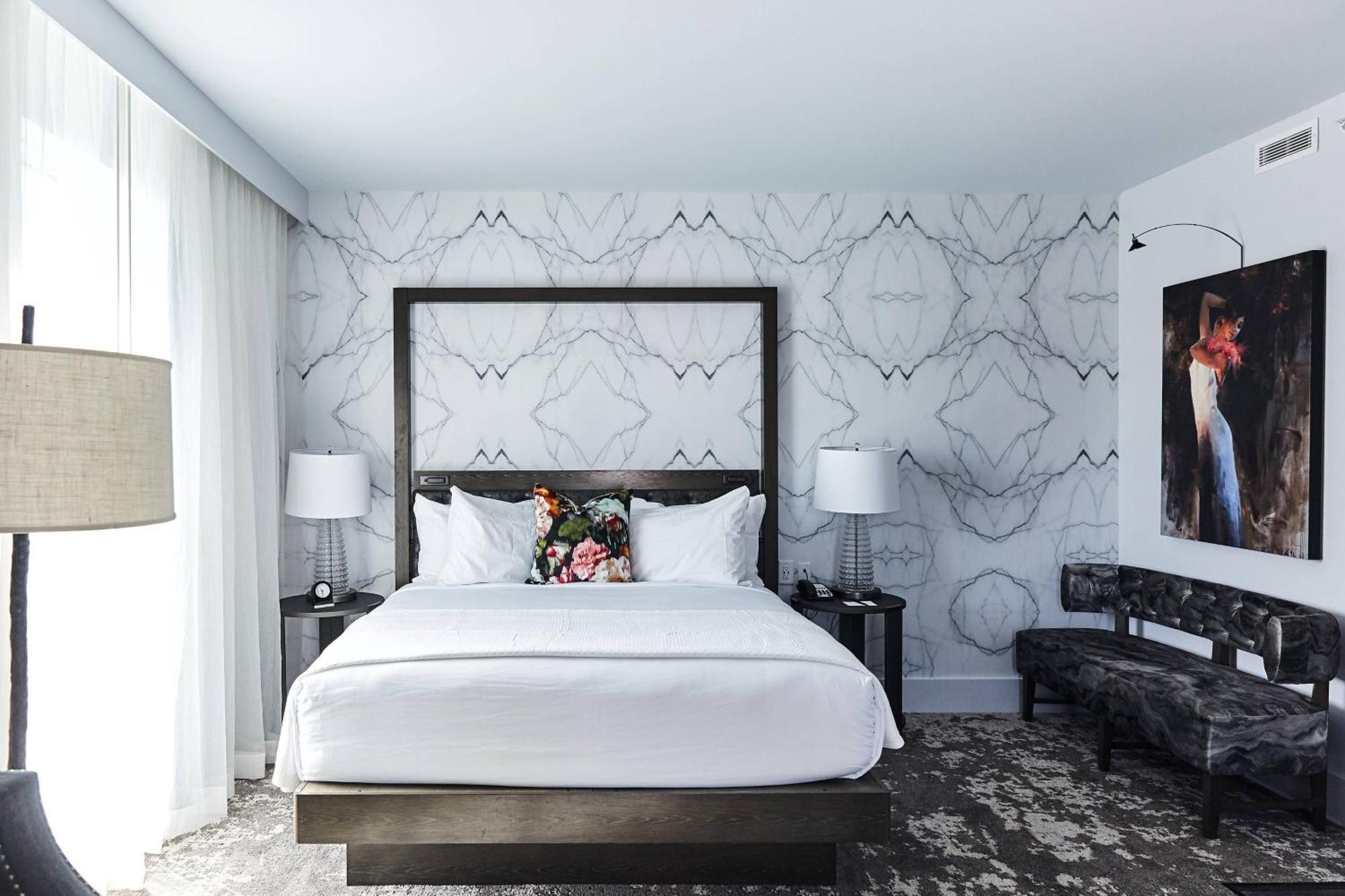 Standard Zimmer mit Kingsize-Bett