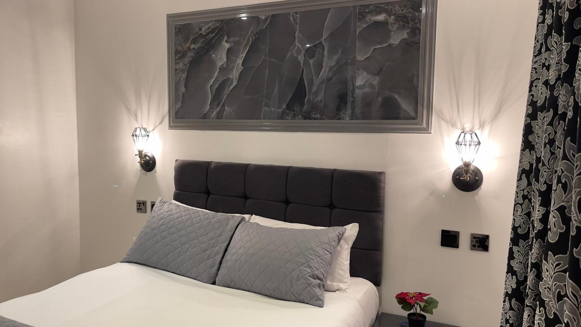 Standard Double Room,1574692037:JPEG