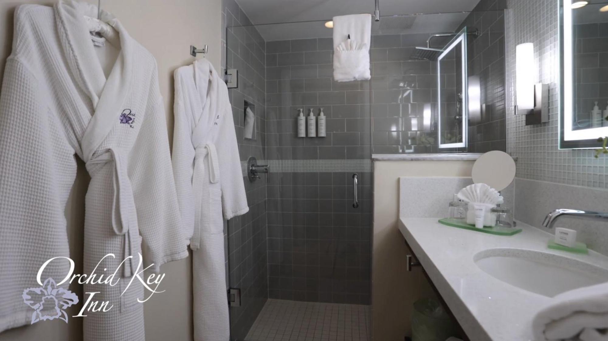 One-Bedroom Suite,1576739486:JPEG