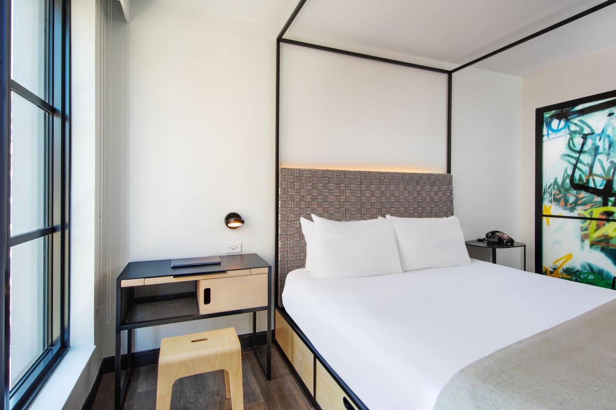 Quarto com Cama King-size