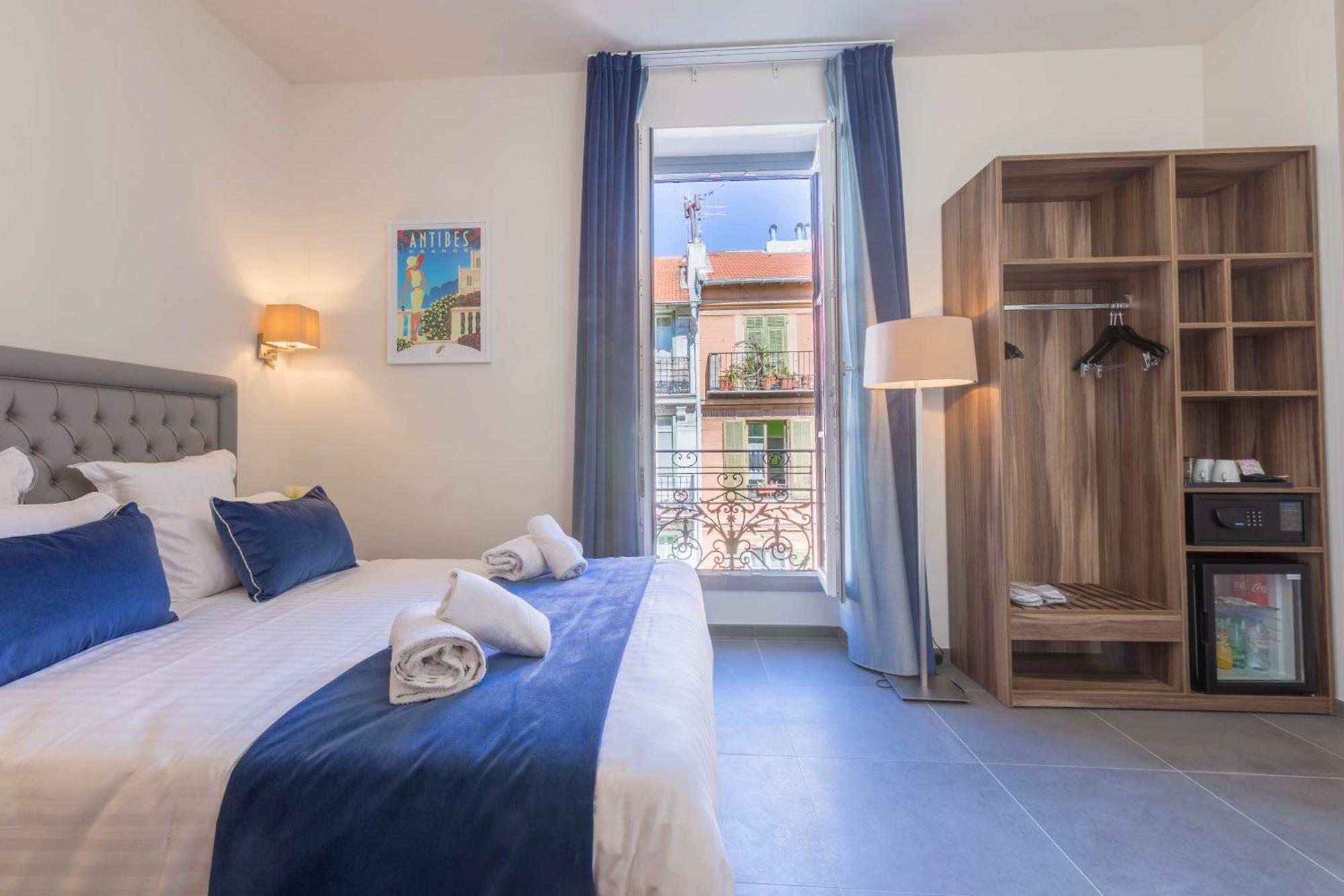 Executive Triple Room