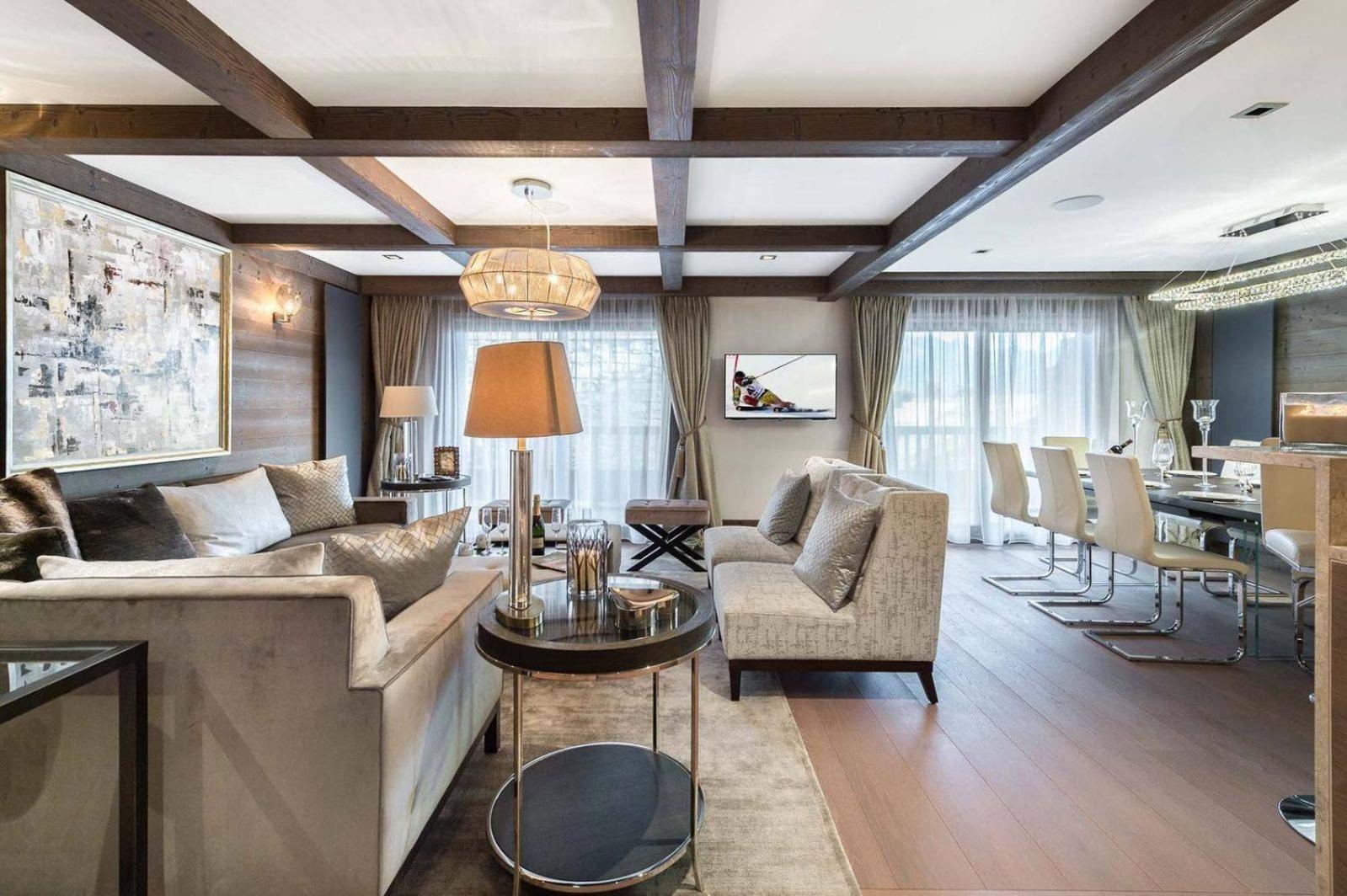 THREE-BEDROOM PRESTIGE RESIDENCE