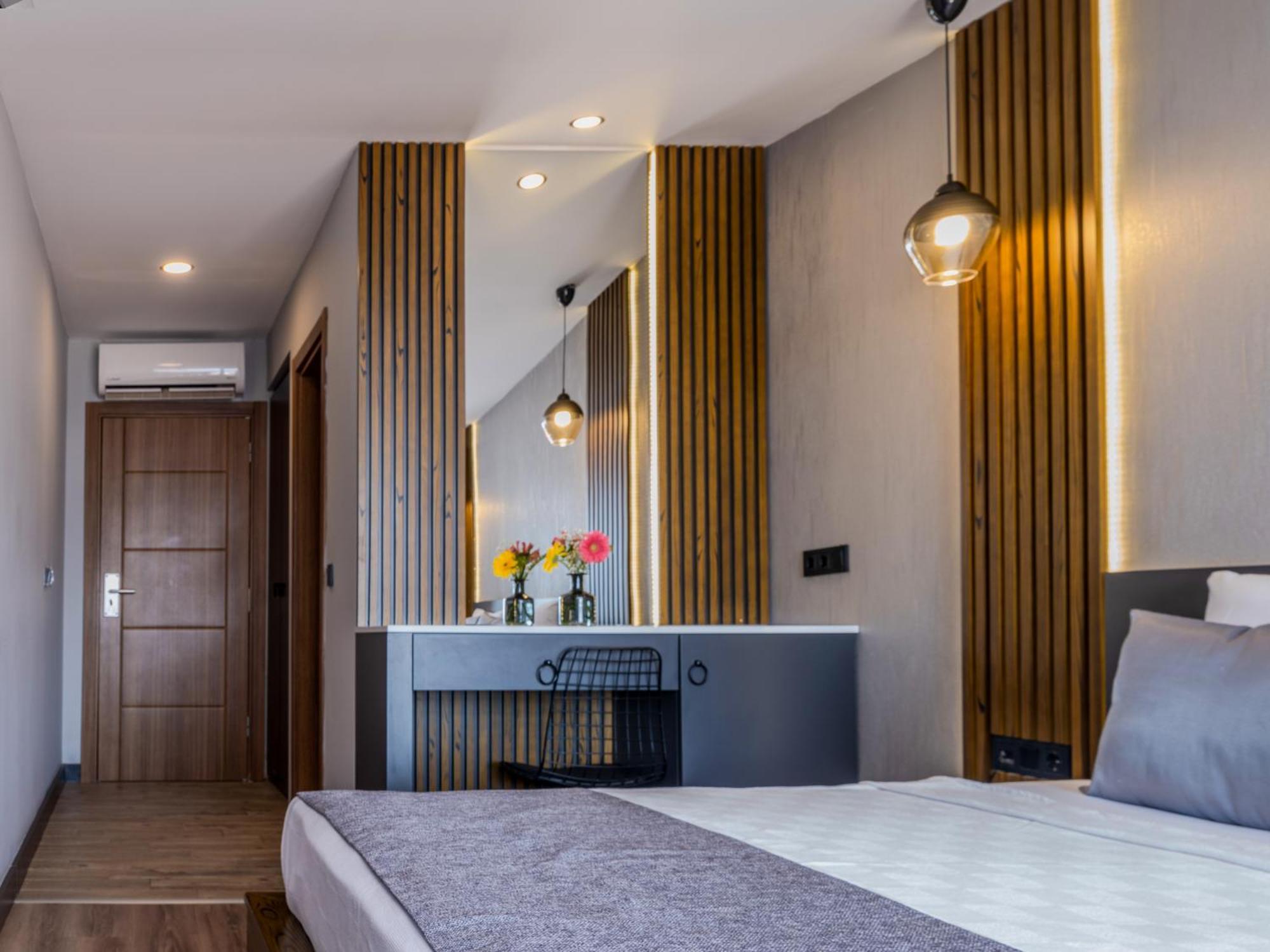 Double or Twin Room Partial Sea View