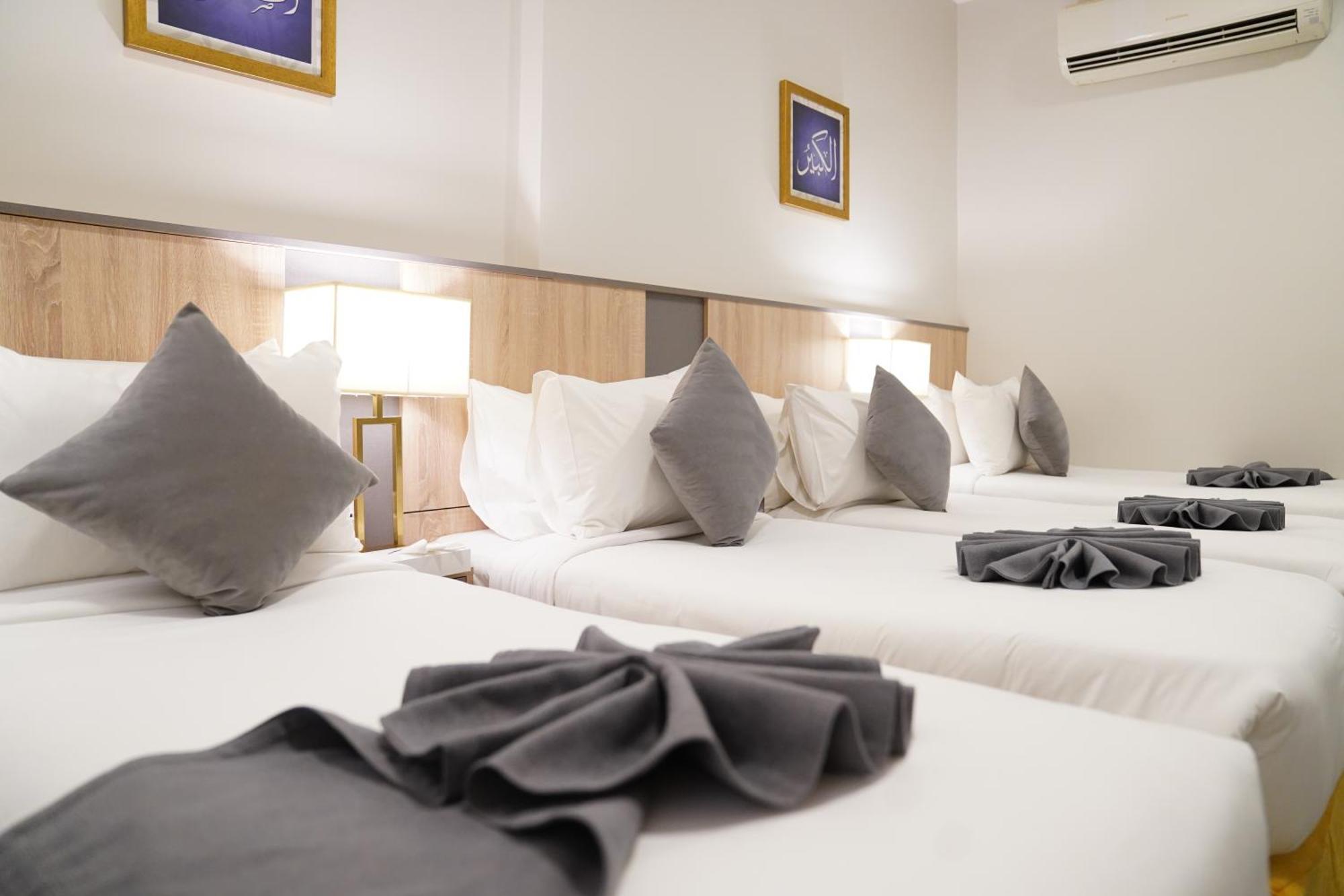 Standard Quadruple Room,1597693543:JPEG