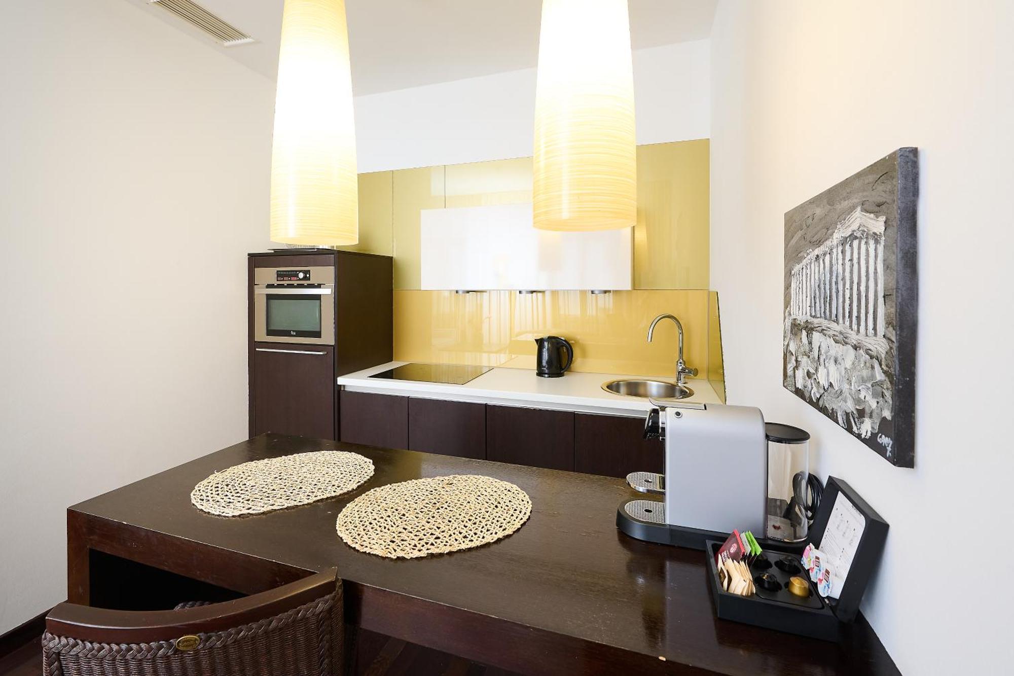 Junior Suite,1599642085:JPEG