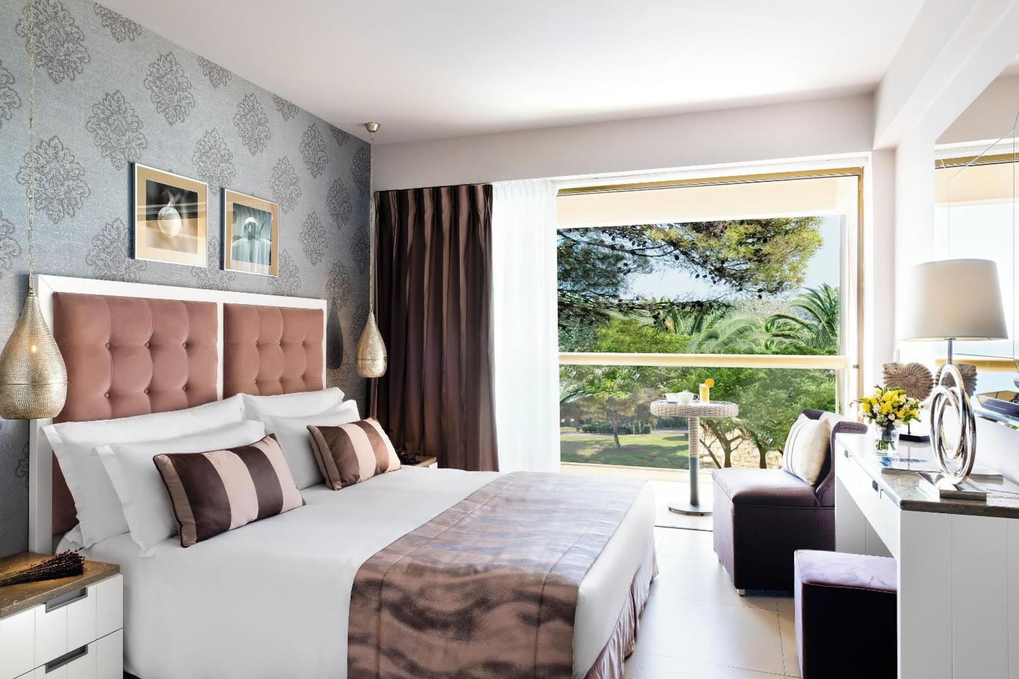 Doppelzimmer mit Gartenblick