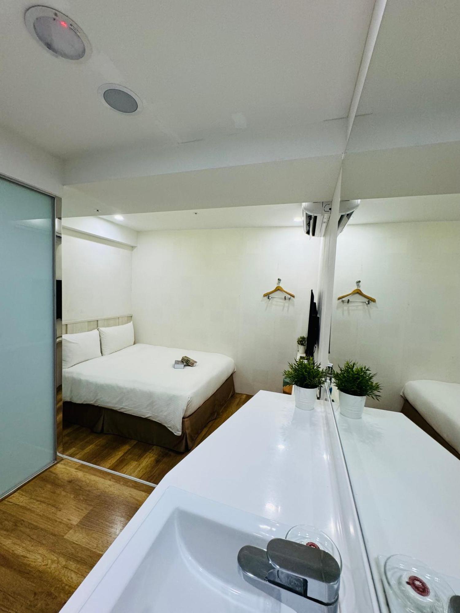 Standard Double Room (No Window)