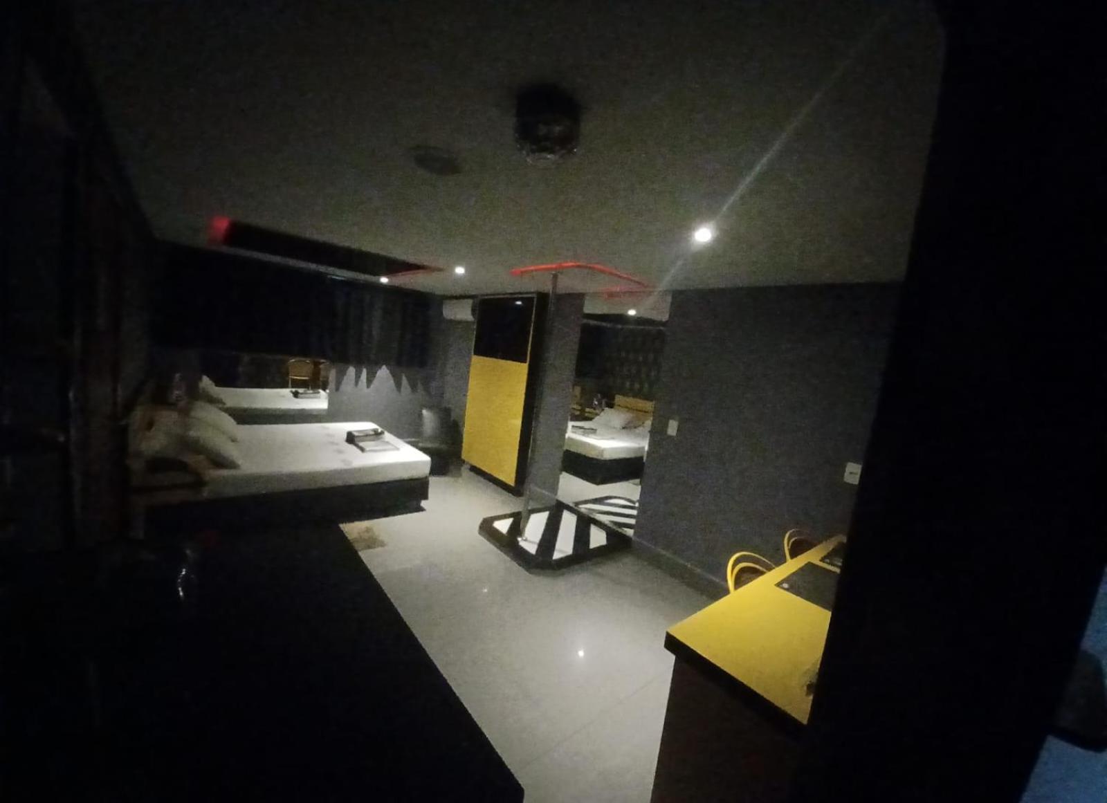 Deluxe Suite Spa Bath