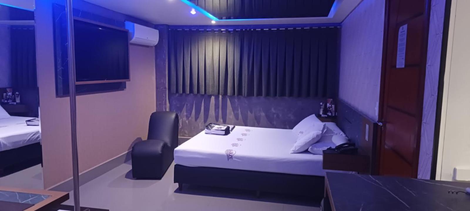 Deluxe Suite Spa Bath,1616110393:JPEG