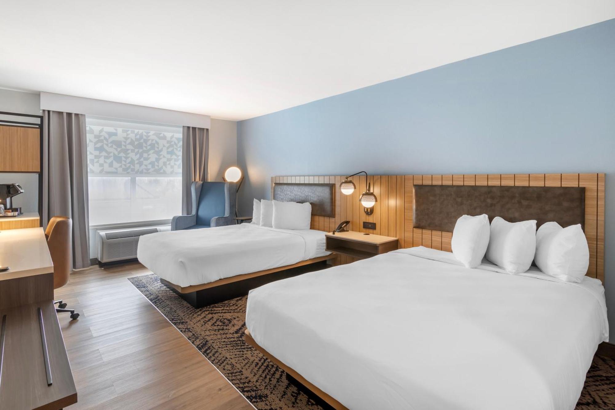 Queen Room with Two Queen Beds - Disability Access/Non-Smoking,1617457225:JPEG