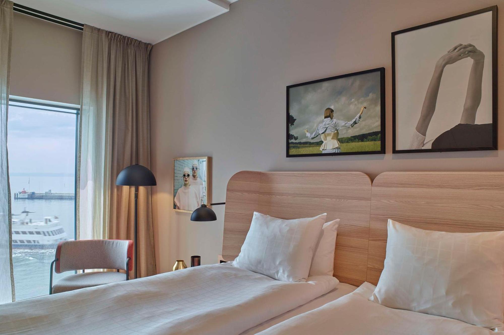 Standard Zimmer mit Kingsize-Bett