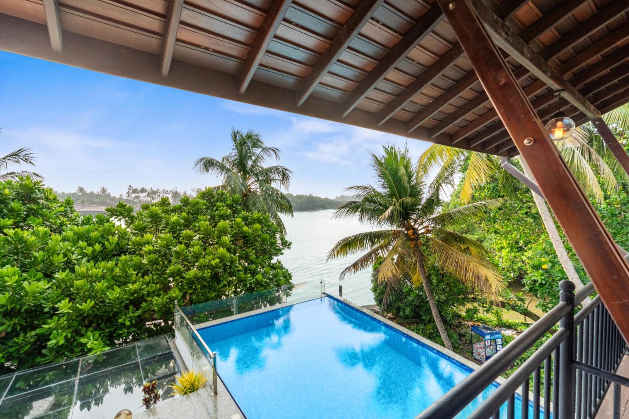 Deluxe Double Room Balcony Sea View