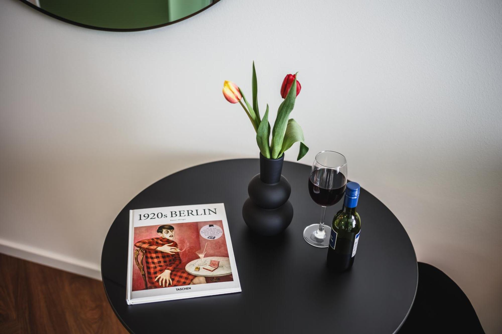 Studio Apartment Terasse