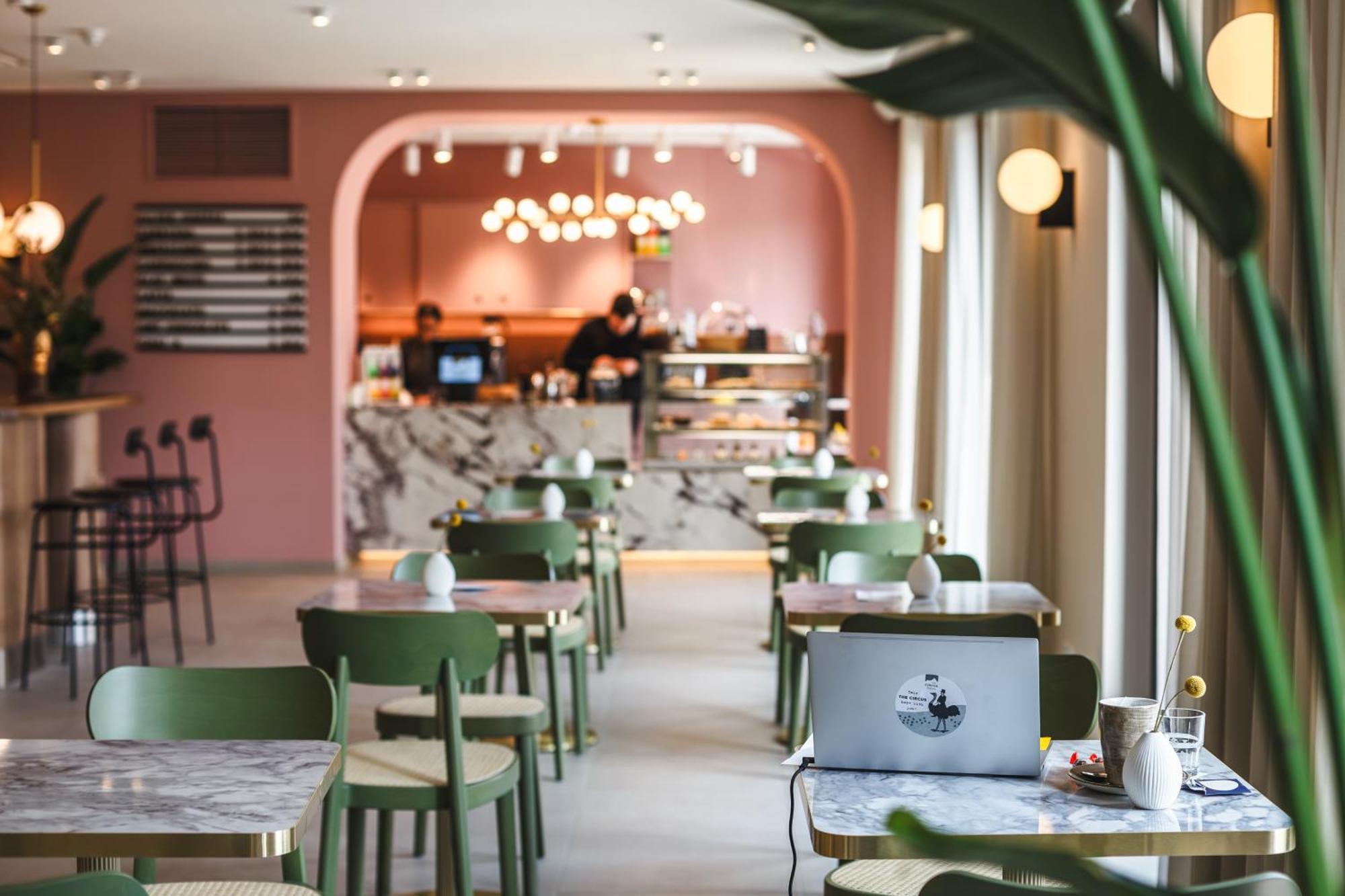 Studio Apartment Terasse