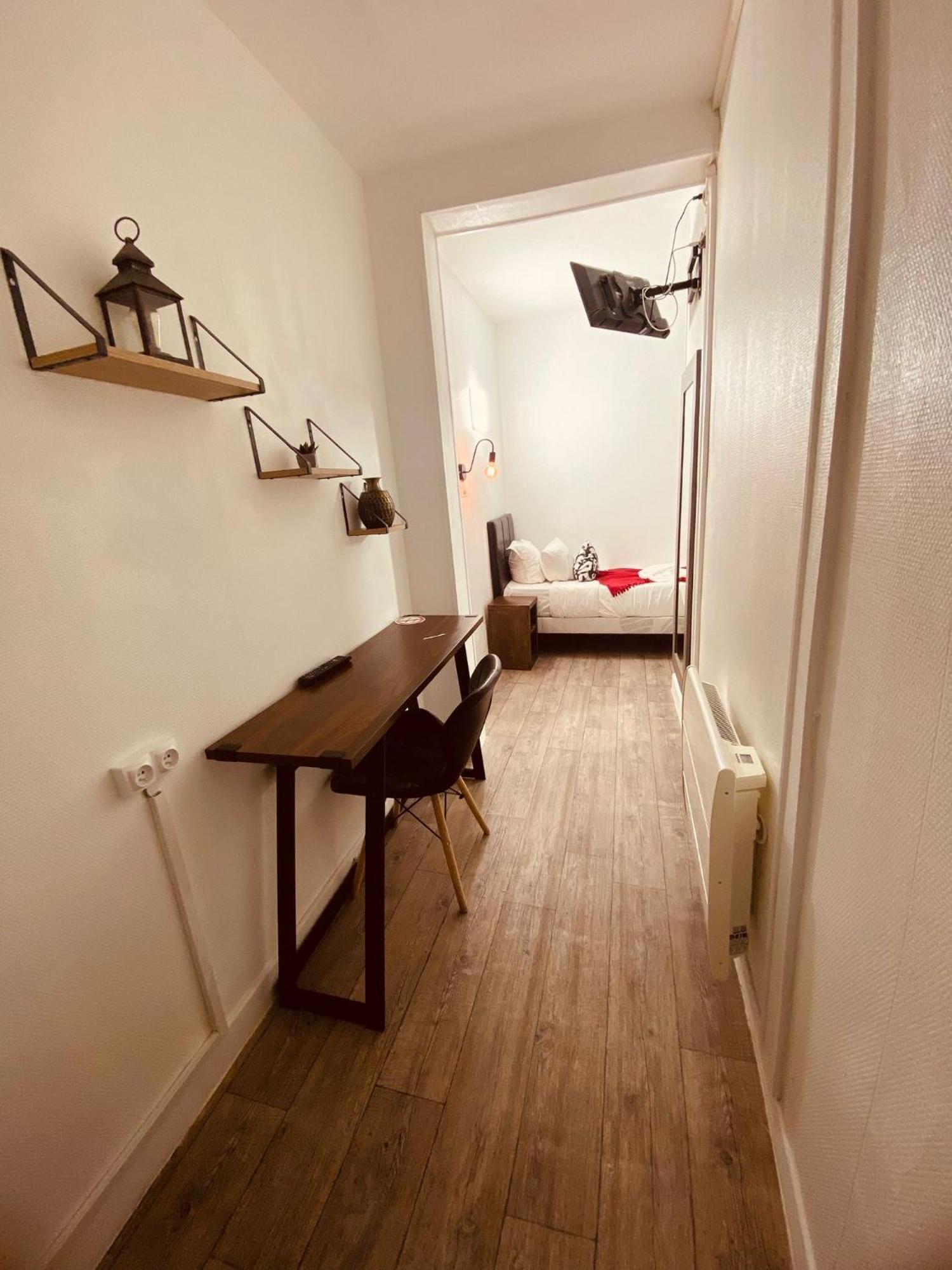 Single Room Shared Toilet