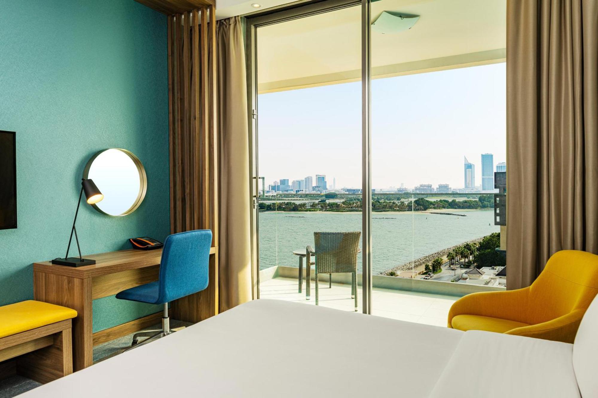 Aloft Partial Sea View King Room Balcony including F&B Spa & Abra Boat Tour