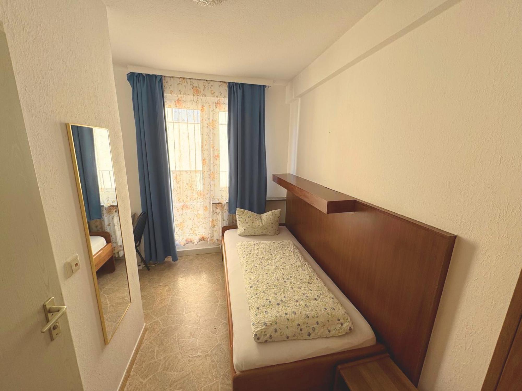 Single Room,1646904962:JPEG