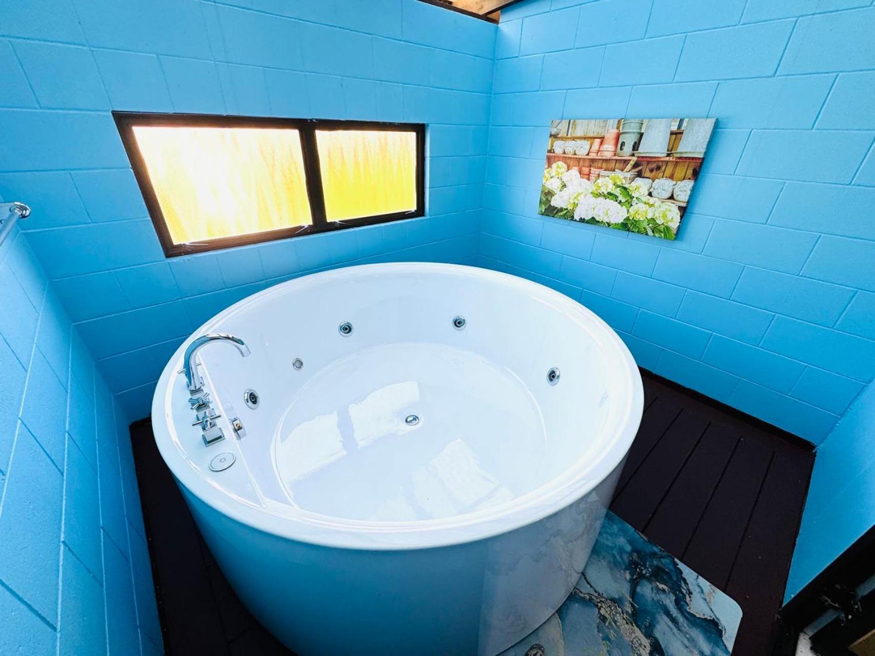 Two-Bedroom Apartment Private Pool,1652624602:JPEG