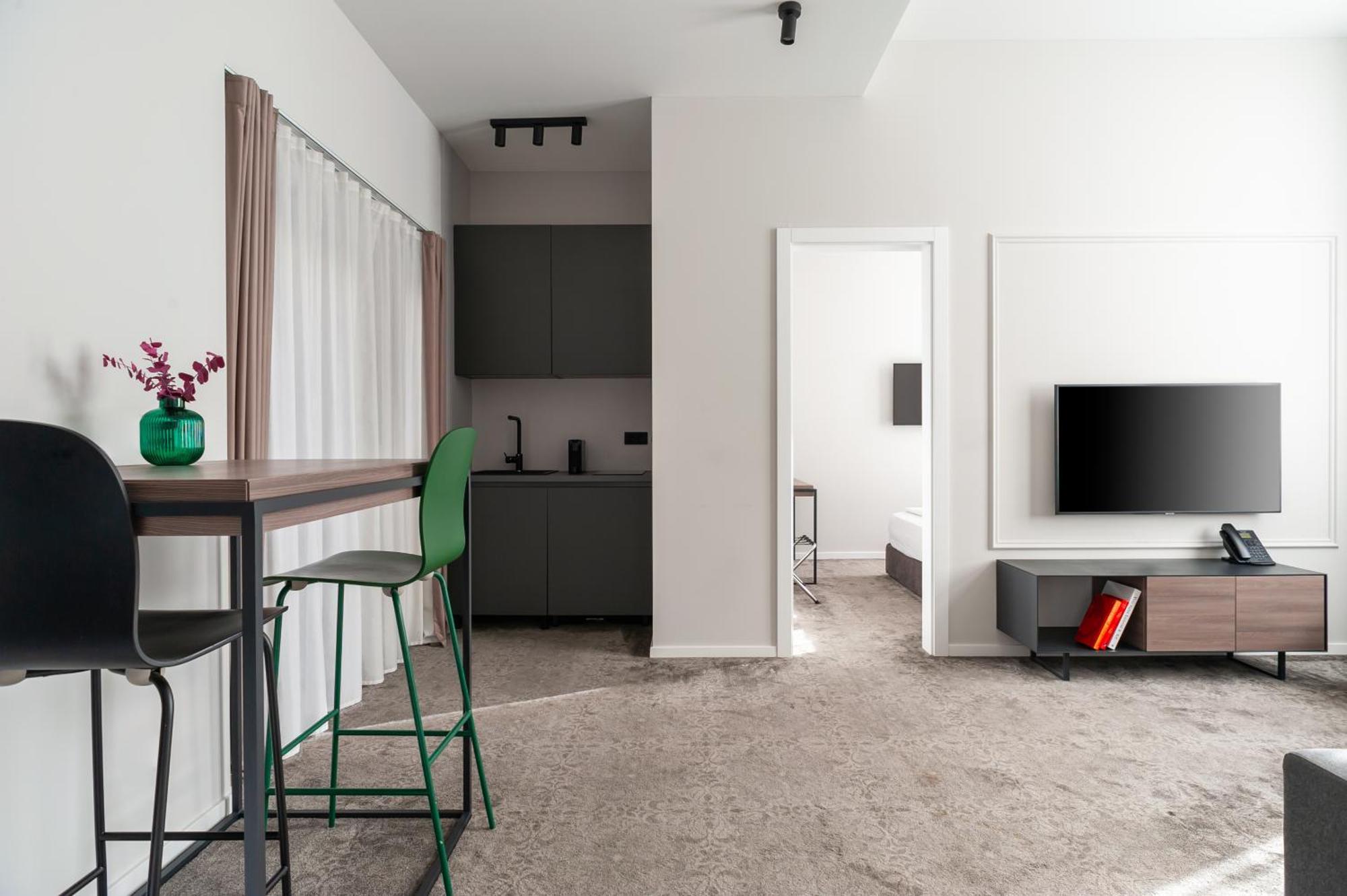 One-Bedroom Suite