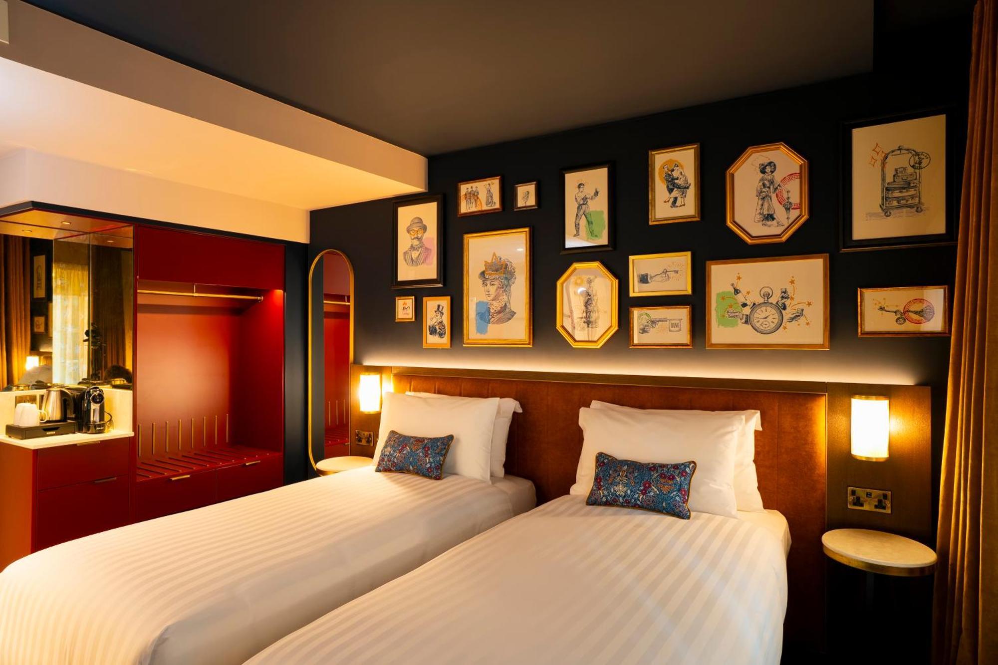 Deluxe Twin Room