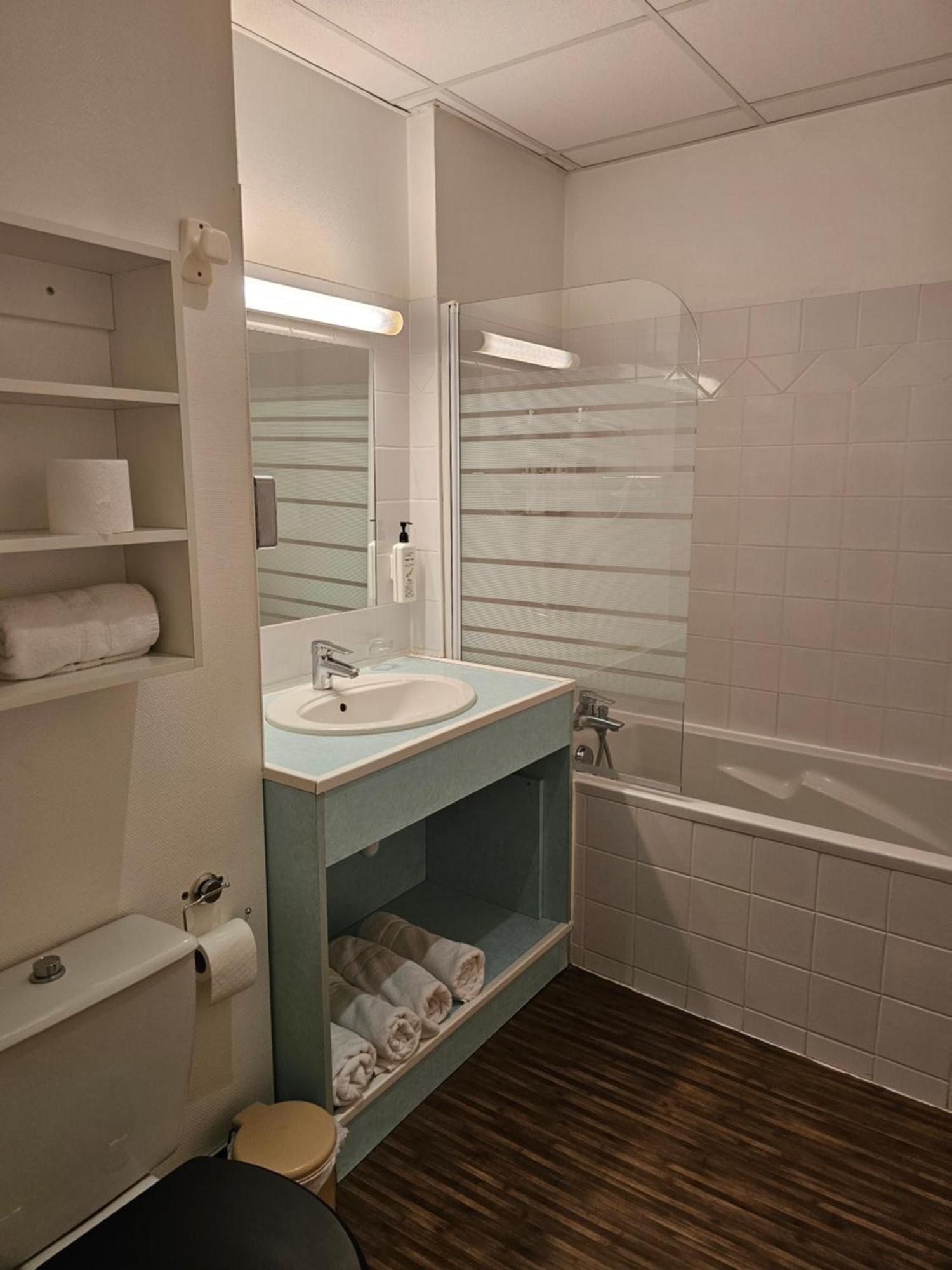 Quadruple Room,1689831701:JPEG