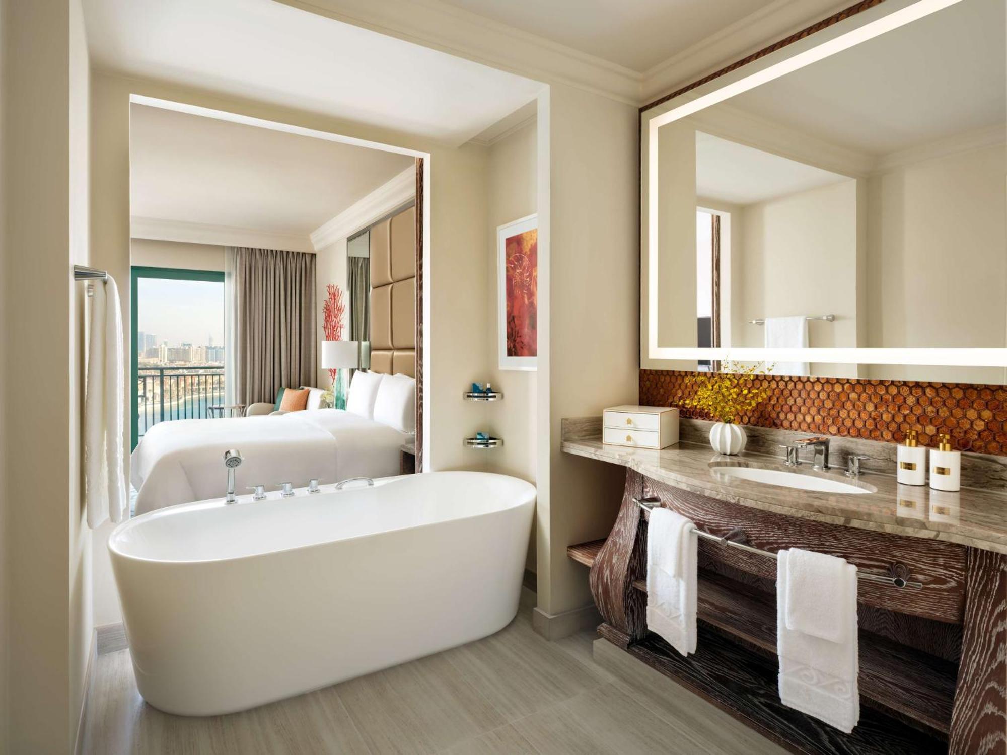 Palm King Room