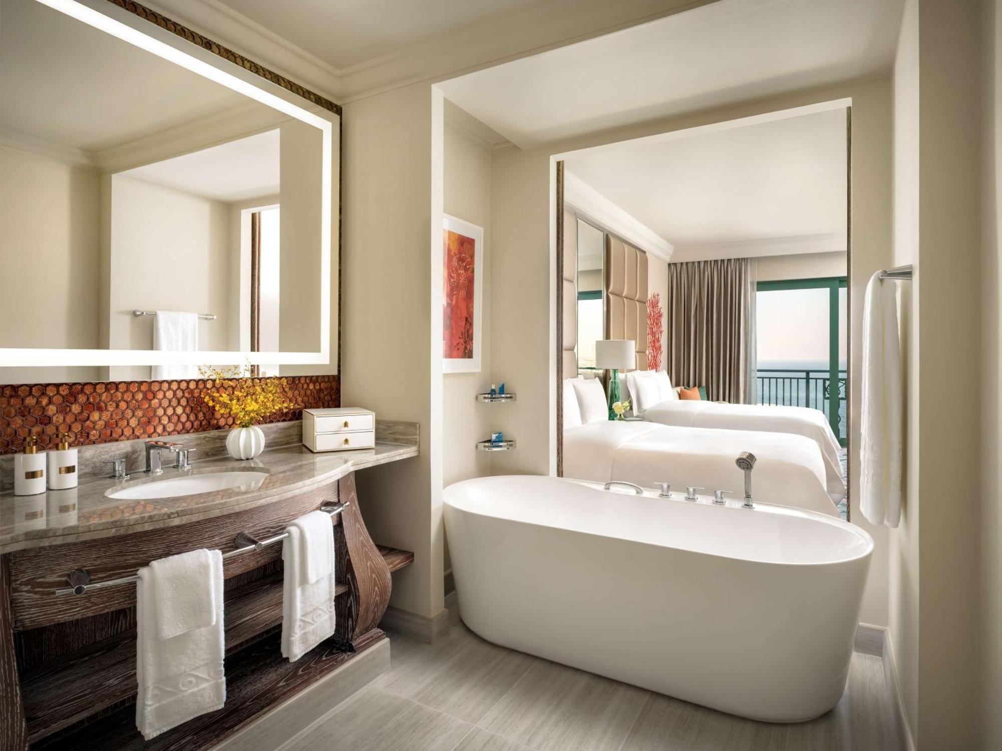 Ocean Queen Room