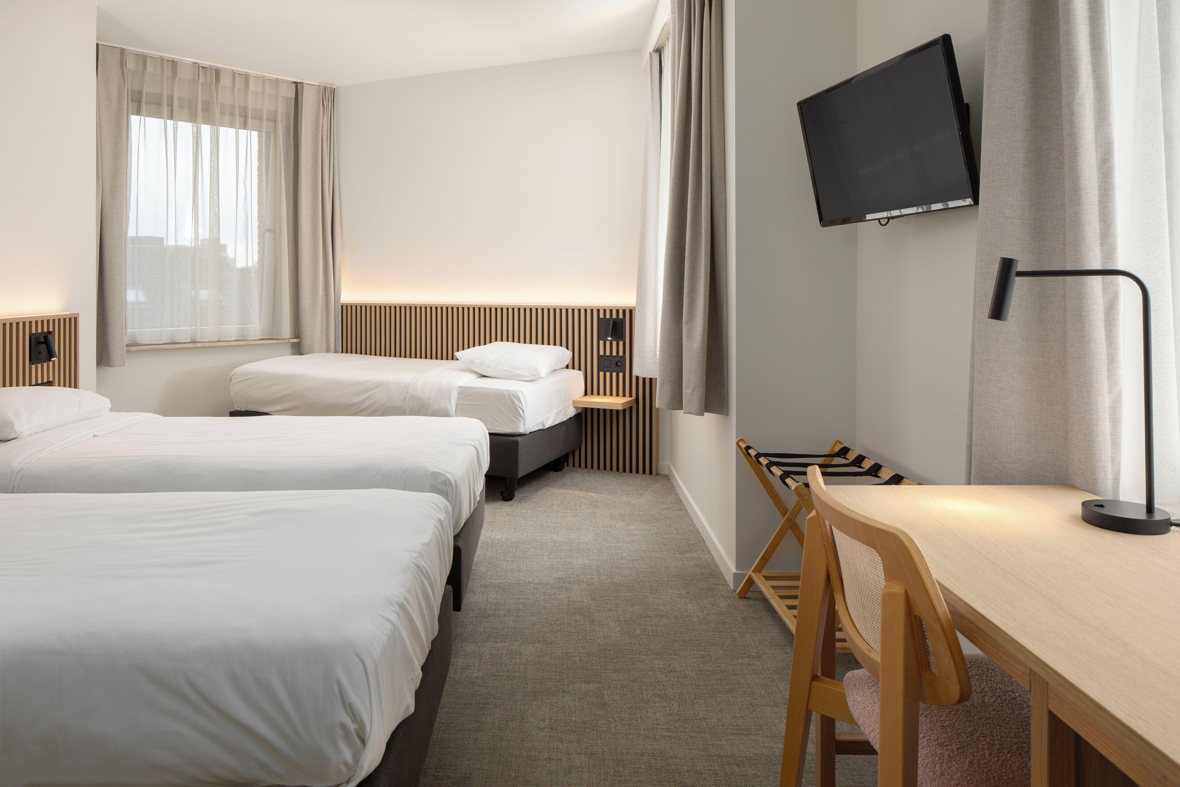 Comfort Triple Room