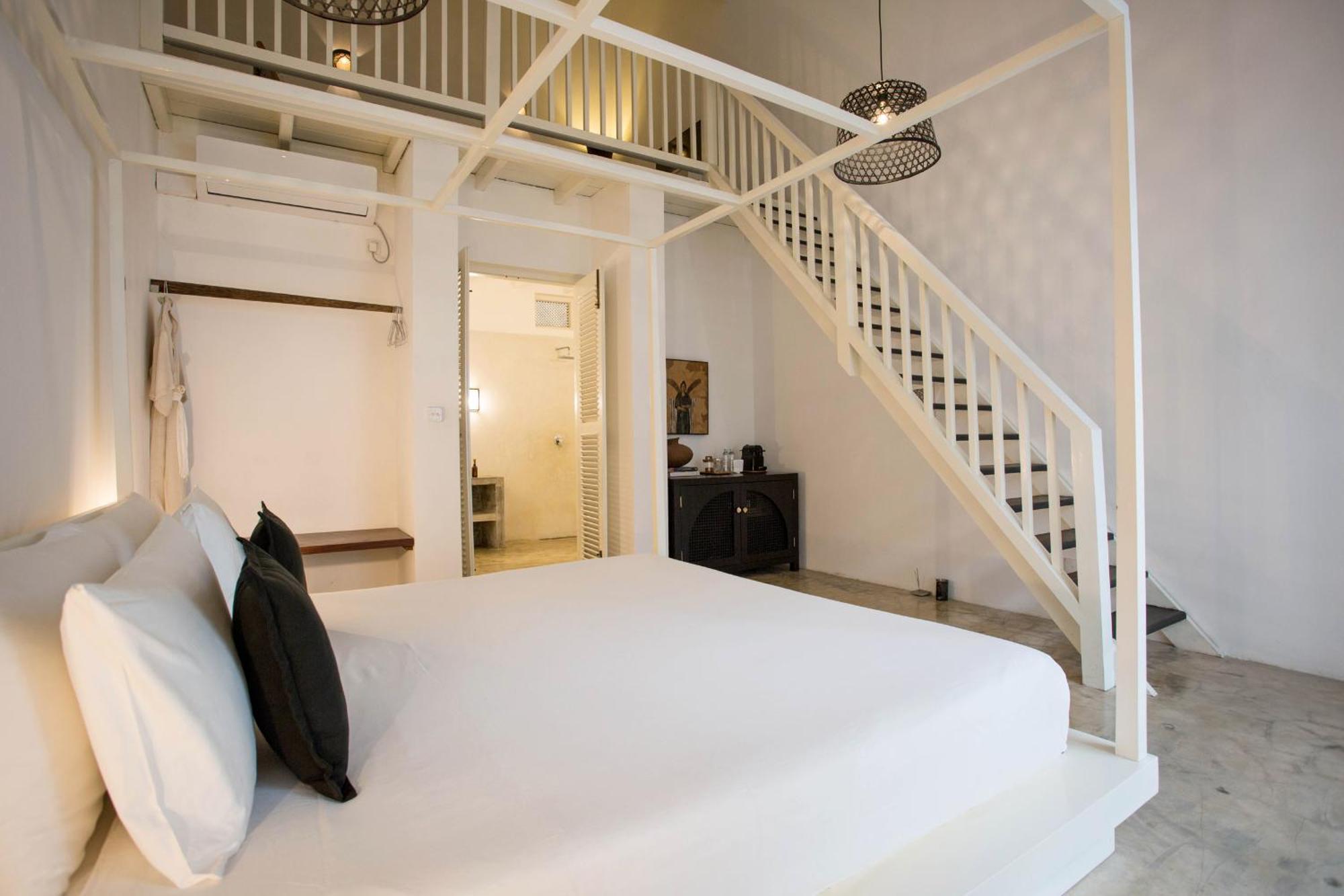 Zimmer mit Kingsize-Bett