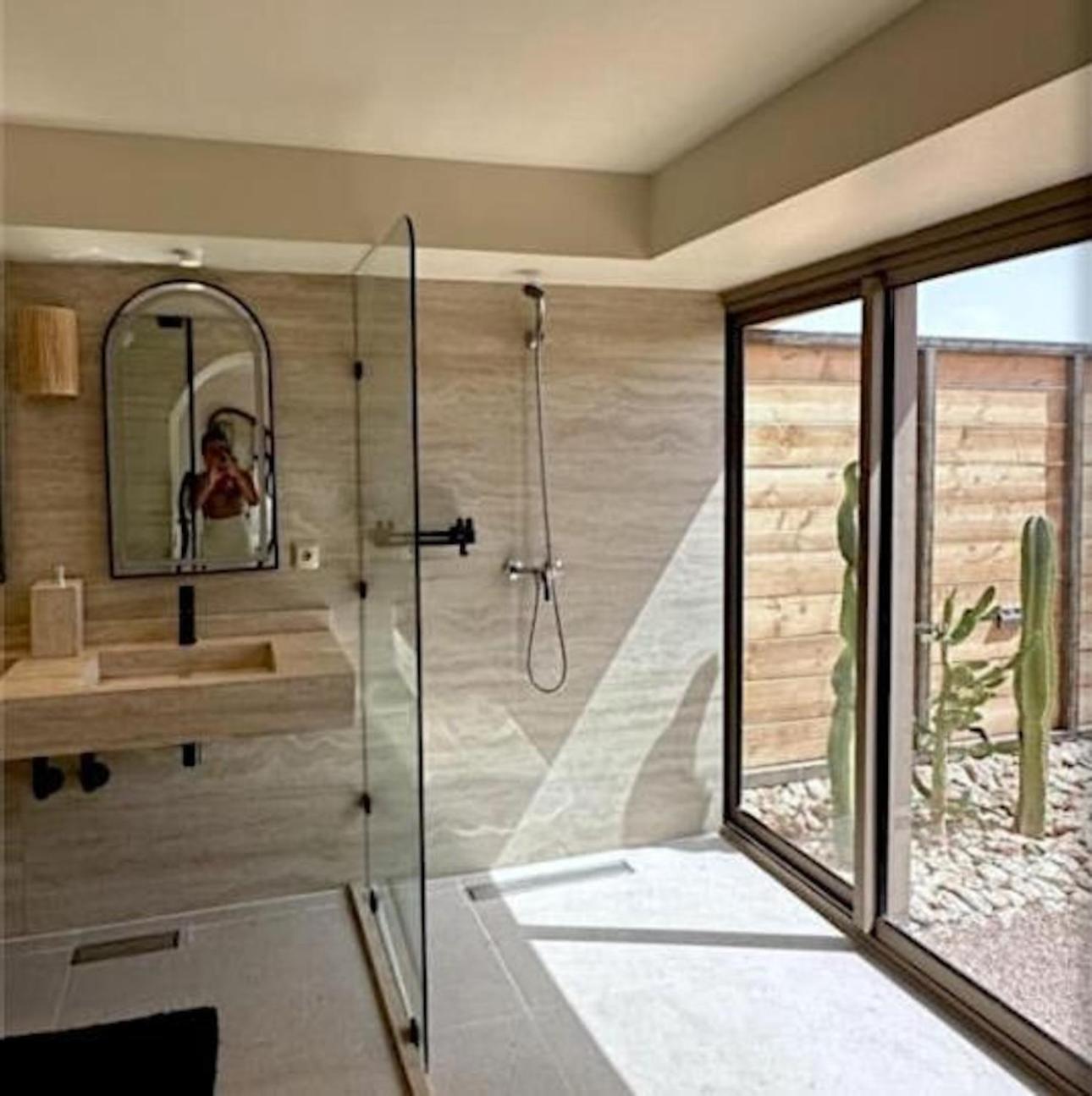 Luxury Lodges