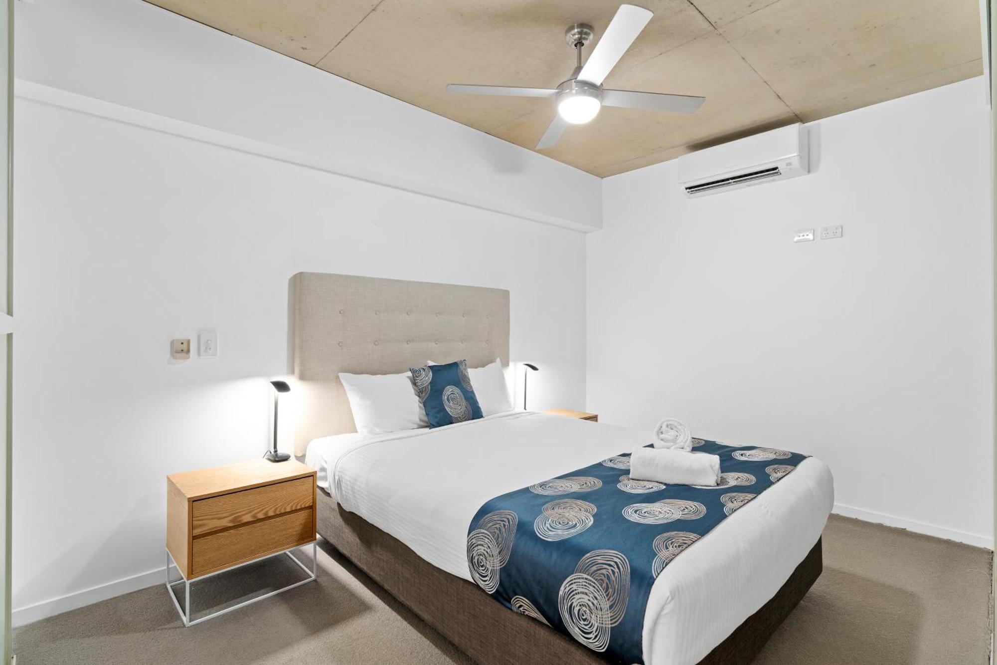 One-Bedroom Apartment - Pavilion