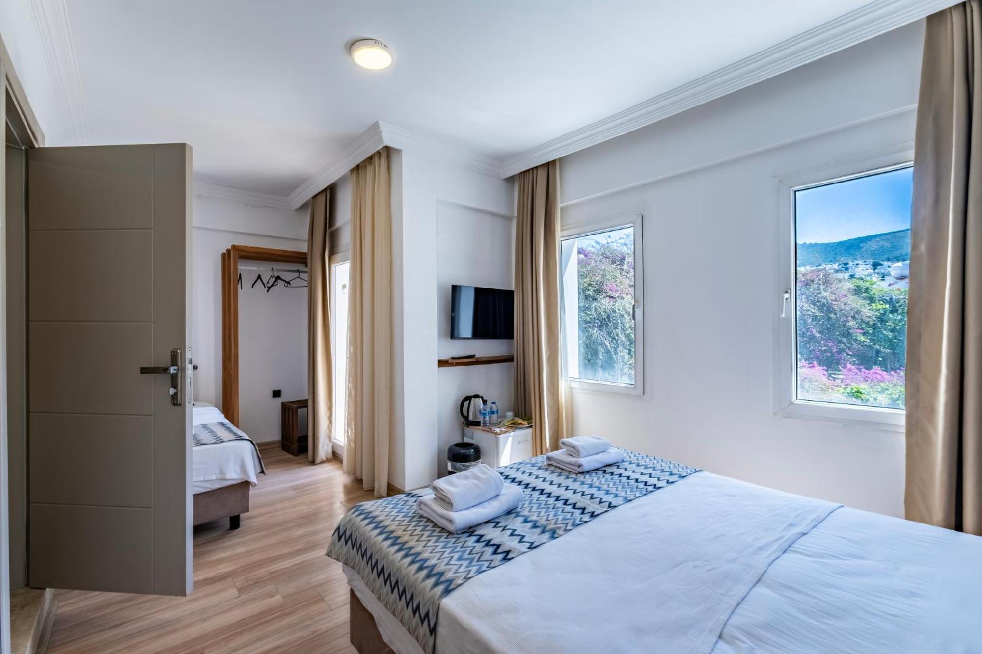 Superior Driepersoonskamer met Balkon