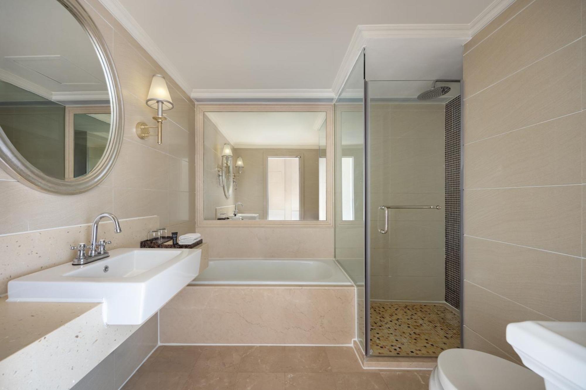 Chambre Lit King-Size Premium