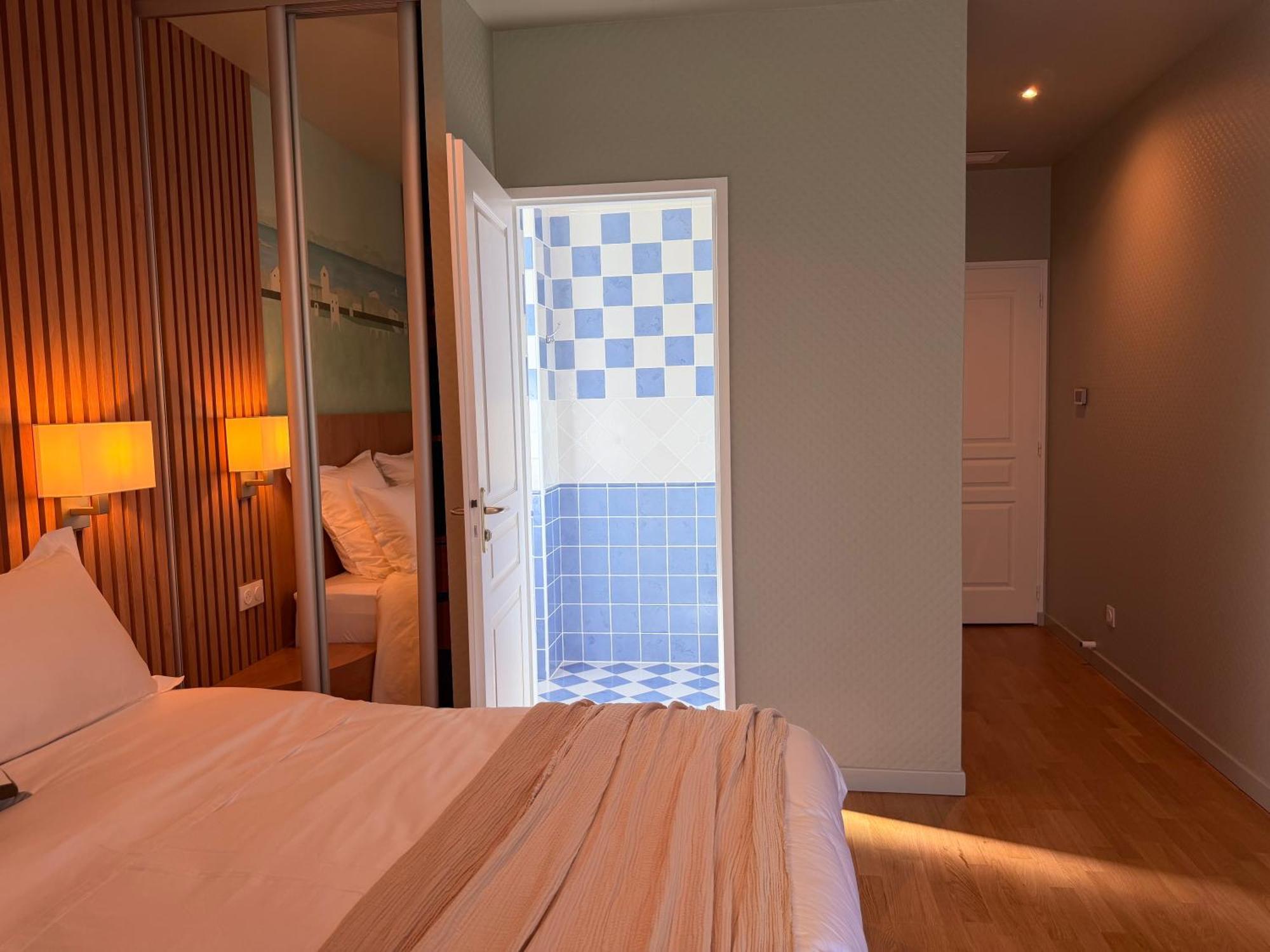 Double Room Pool View