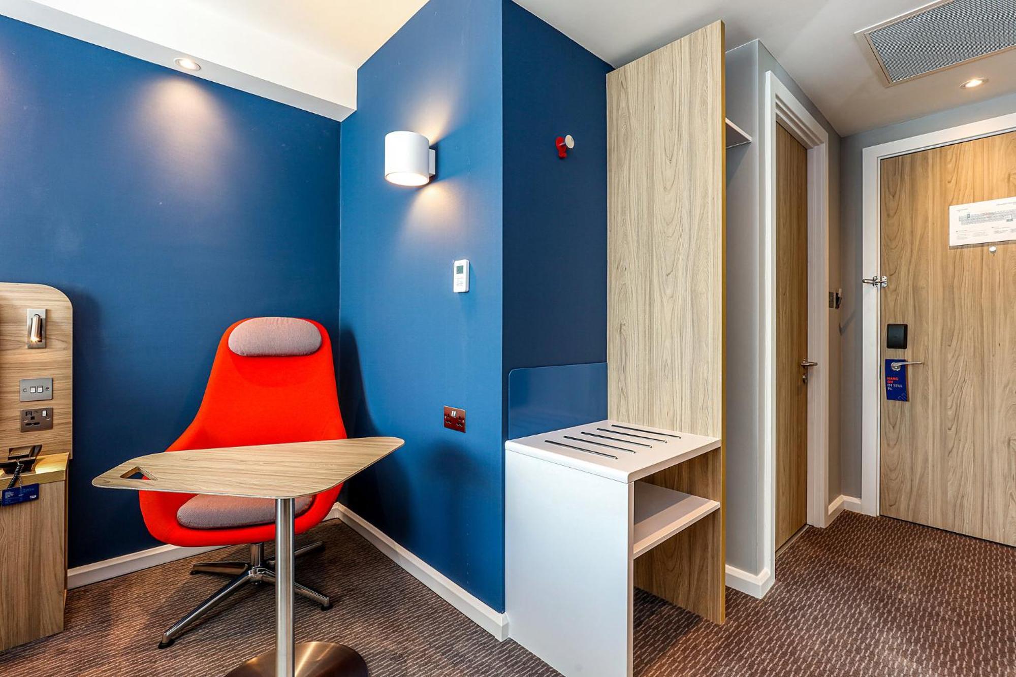 Double Room Hot Accessible