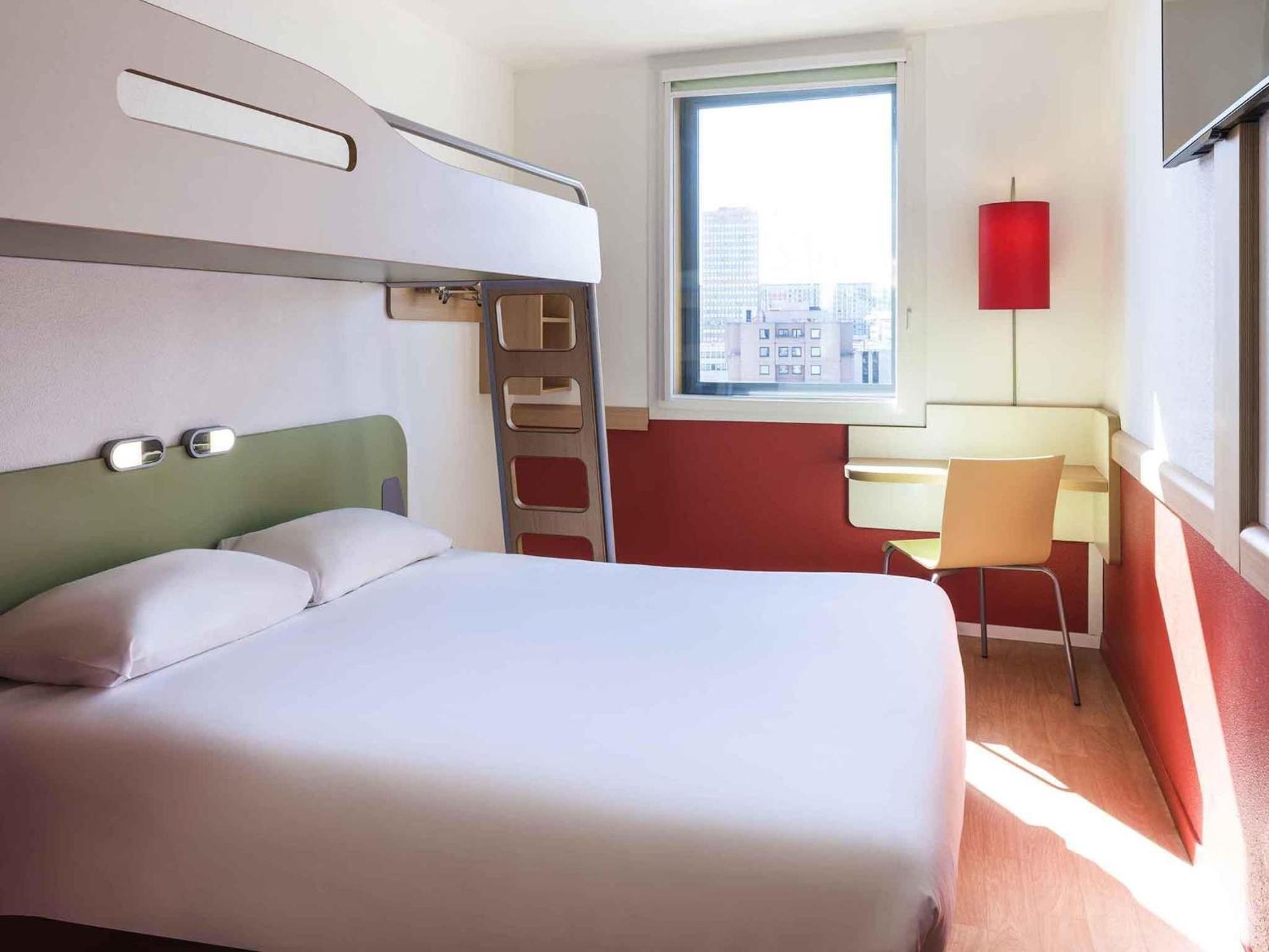 Triple Room One Double Bed One Bunk Bed
