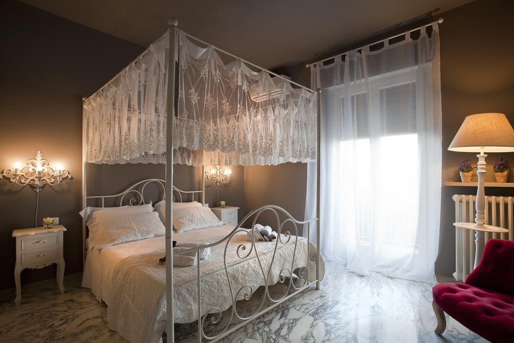 Deluxe Double Room Balcony