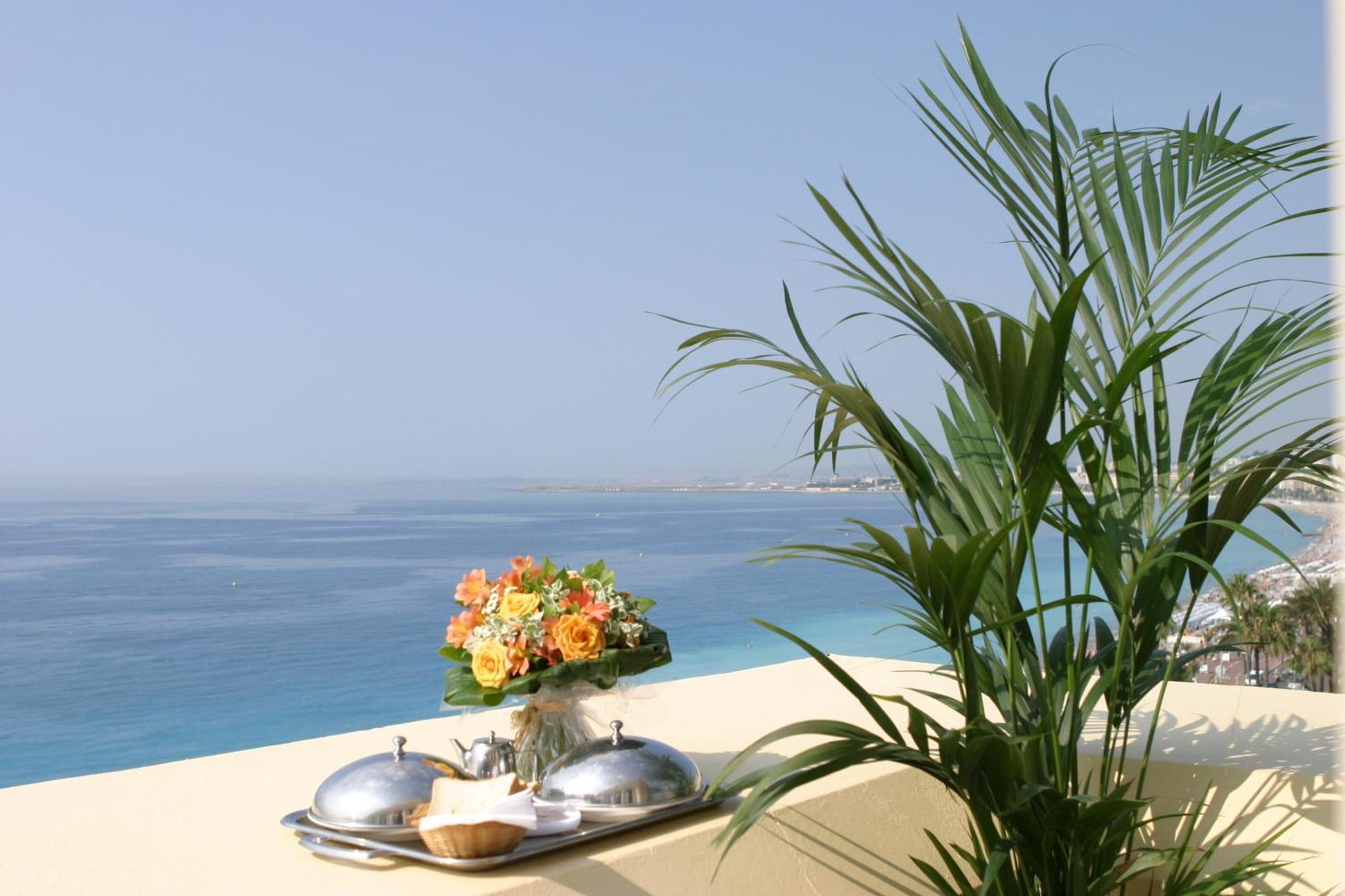 Deluxe Room Sea View
