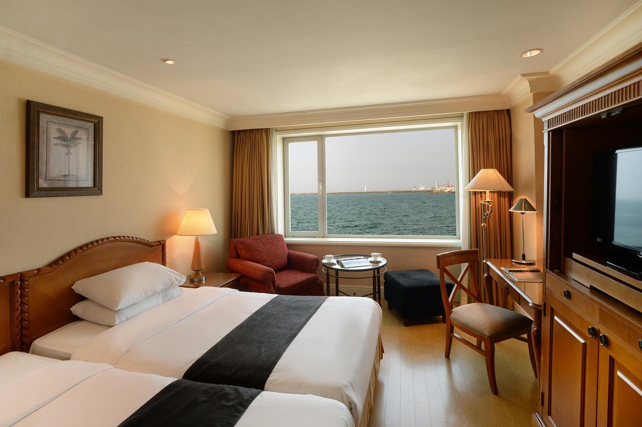 Deluxe Twin Ocean View