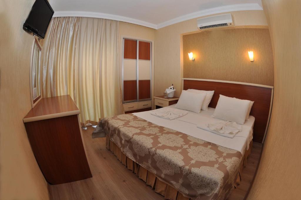 Budget Dreibettzimmer