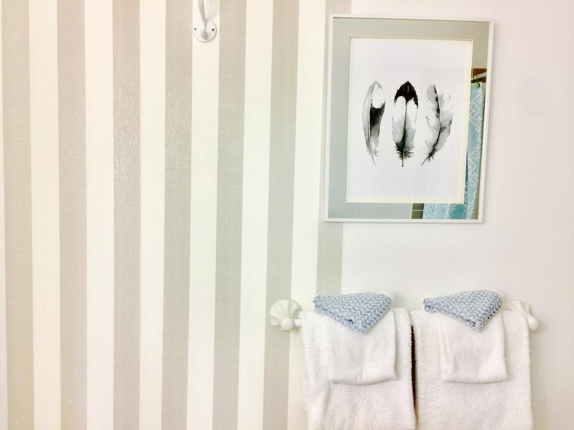 Queen Room with Spa Bath