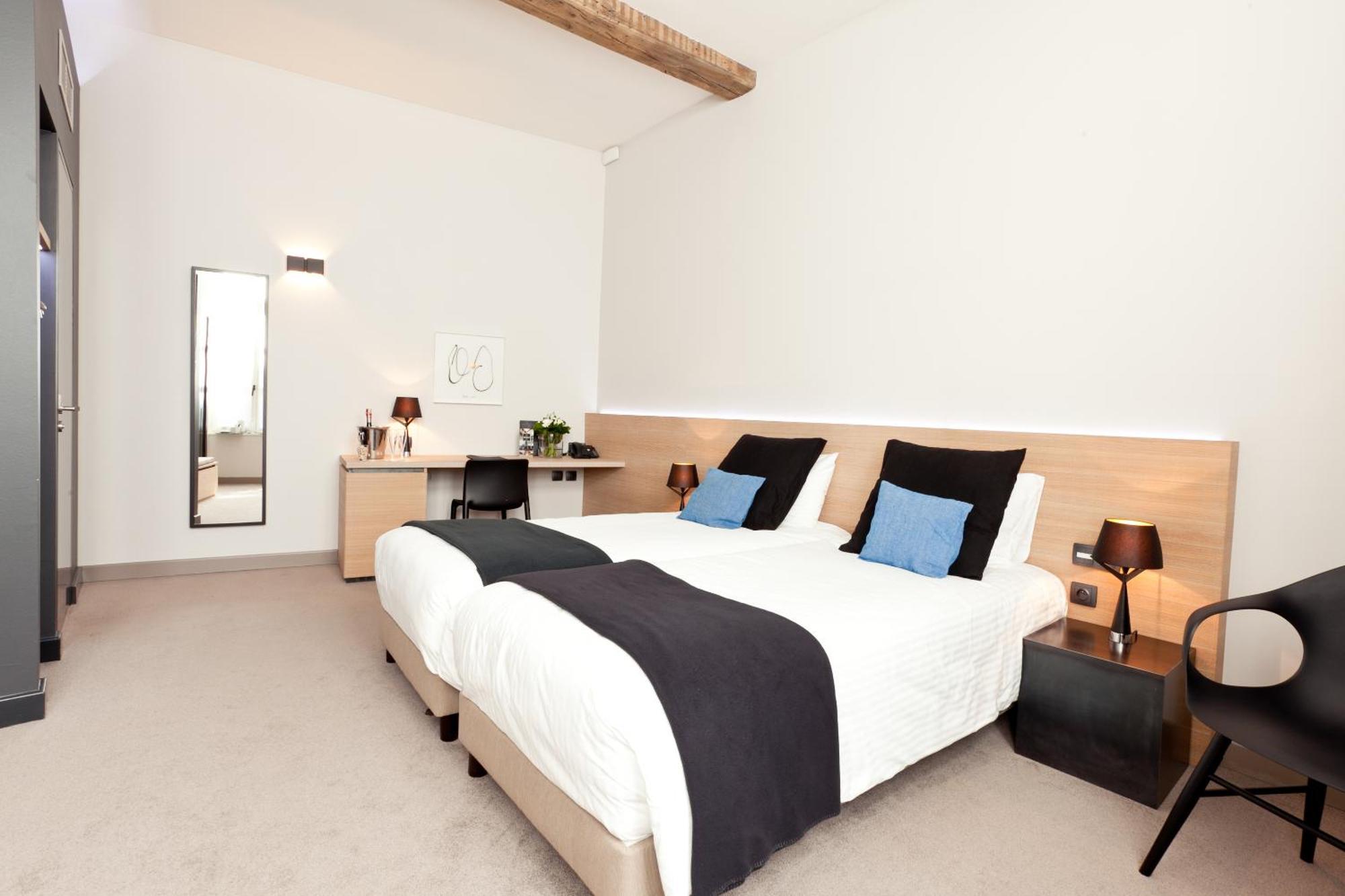 Deluxe Double or Twin Room