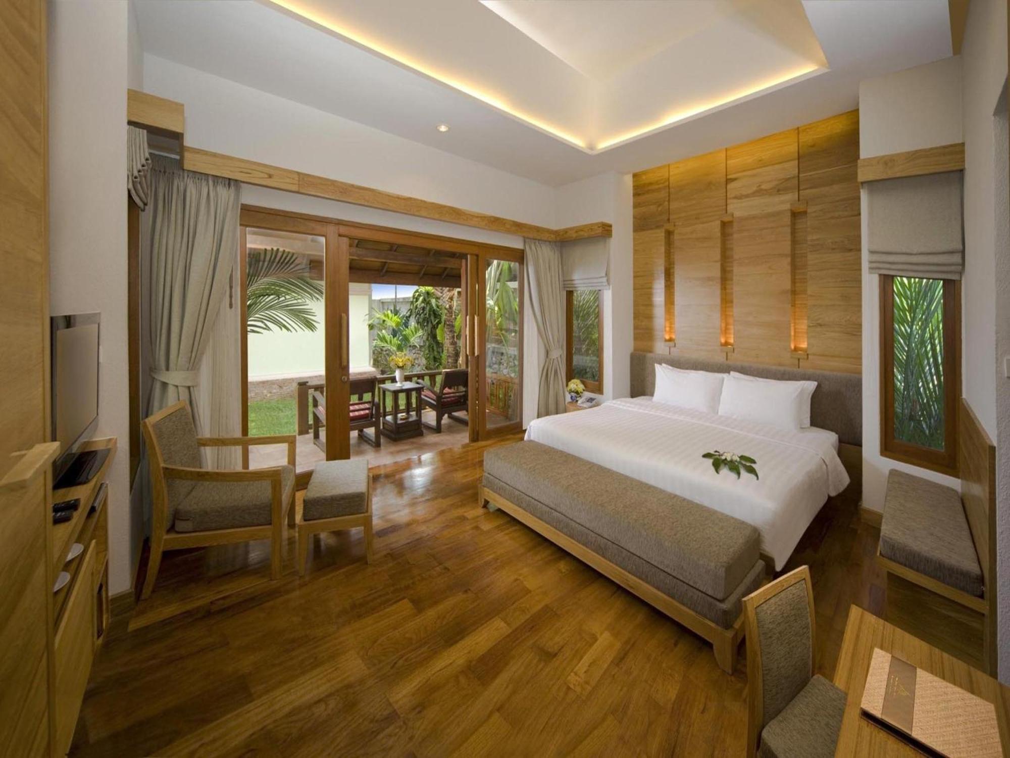 Garden Villa