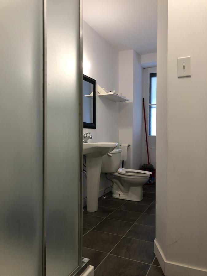 Bunk Bed Room with Shared Bathroom,696962364:JPEG