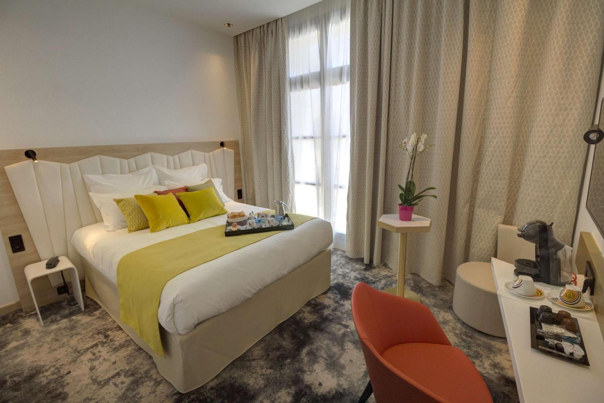 Classic Queen Room,1279184329:JPEG