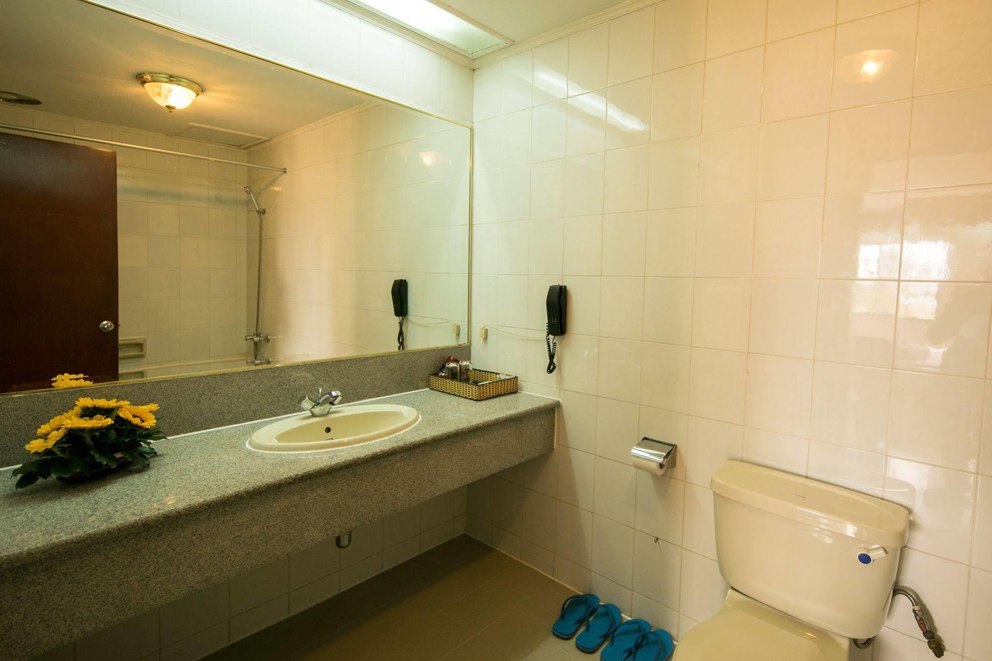 Chambre Double ou Lits Jumeaux Standard avec Balcon