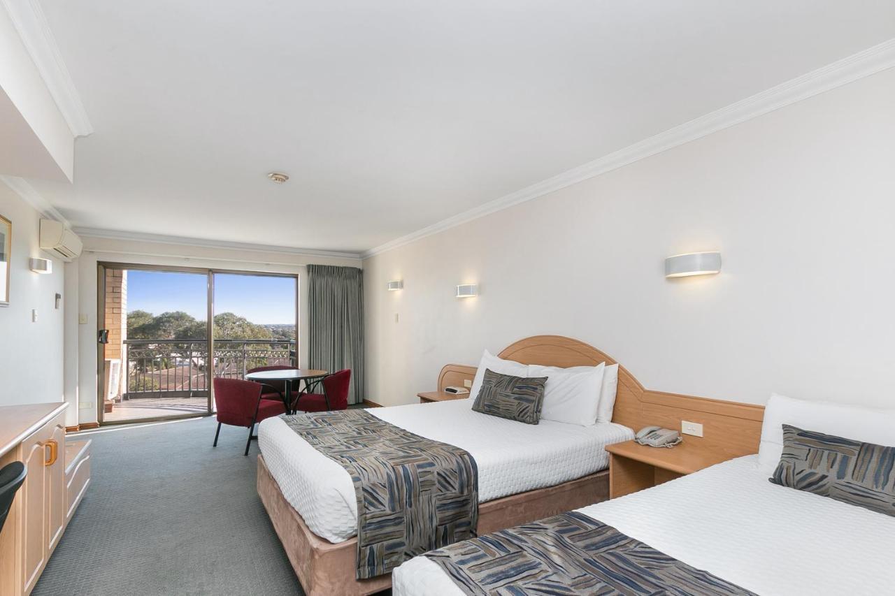 Superior Double or Twin Suite,682887639:JPEG