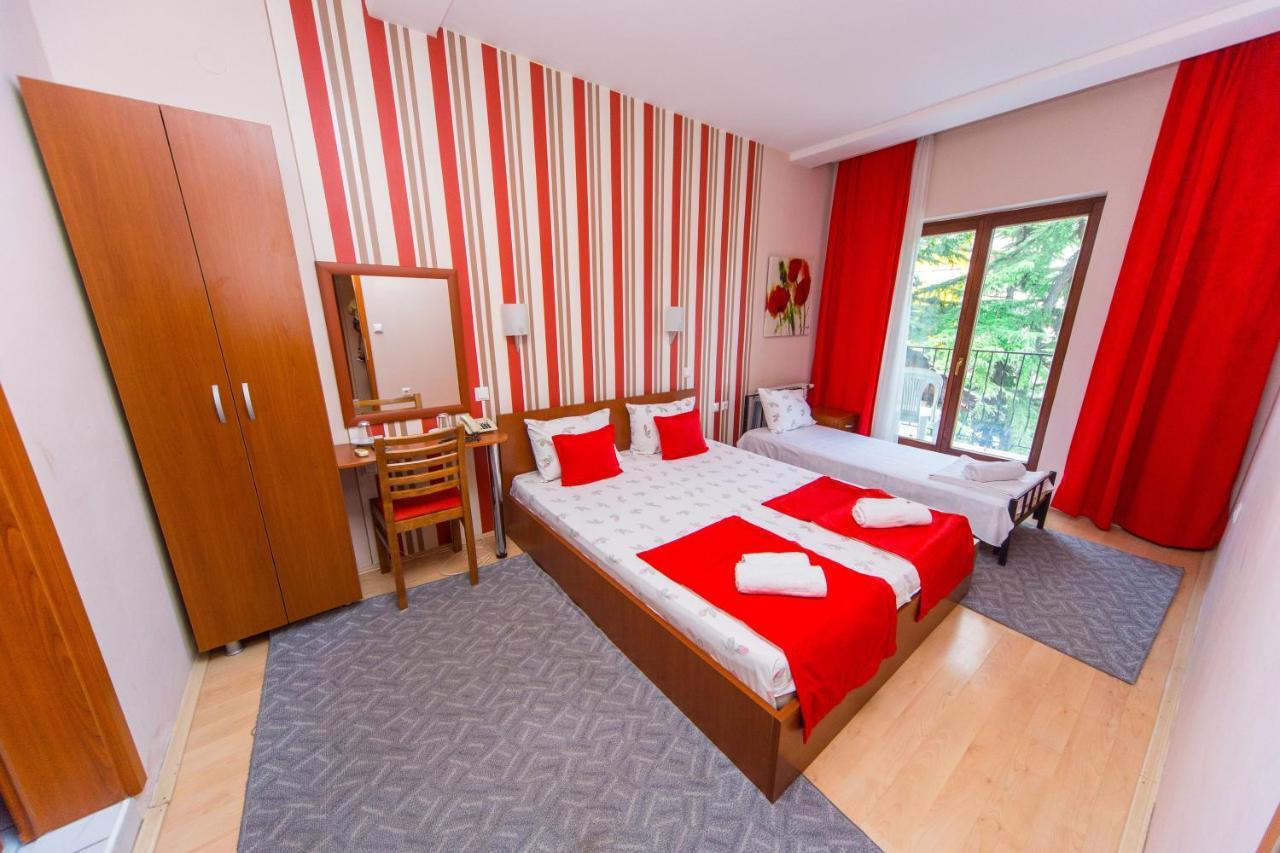Triple Room,724202020:JPEG