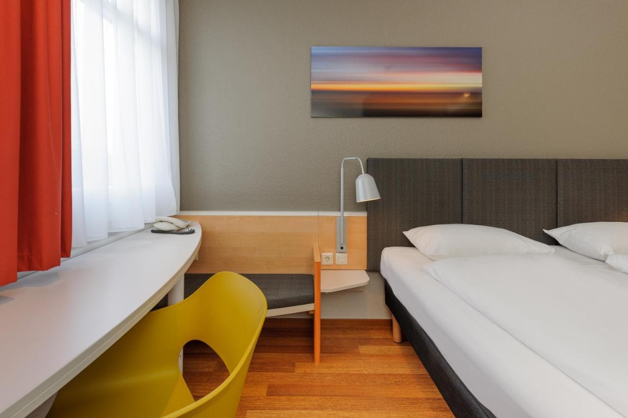 Quarto Duplo Standard